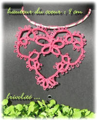 bijou coeur en frivolité