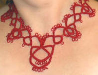 collier frivolité coloré