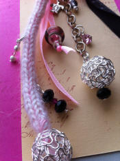 bijou de sac perle en metal