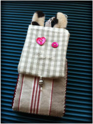 housse téléphone fait main tissu et crochet